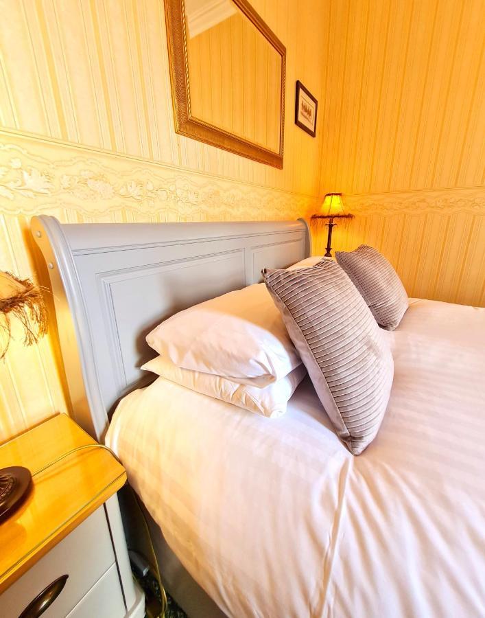 Corriemar House Hotel Оубън Екстериор снимка